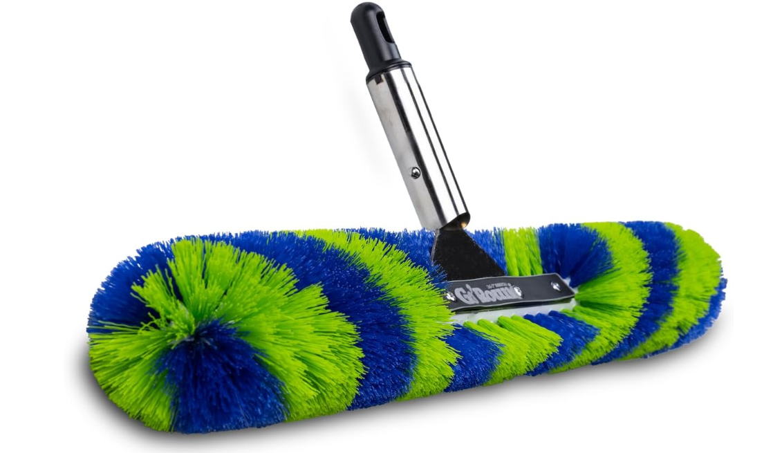 GoRound 360 Pro Pool Brush 24 inches
